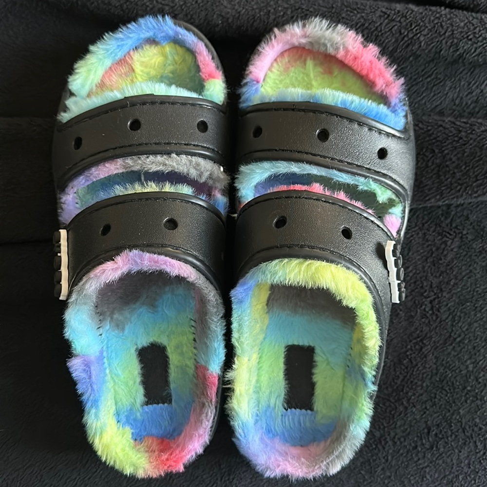 Crocs Cozzzy slide size 8